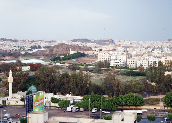 إبرام مذكرات تفاهم مع شركات عربية وصينية للتطوير والاستثمار العقاري في الطائف