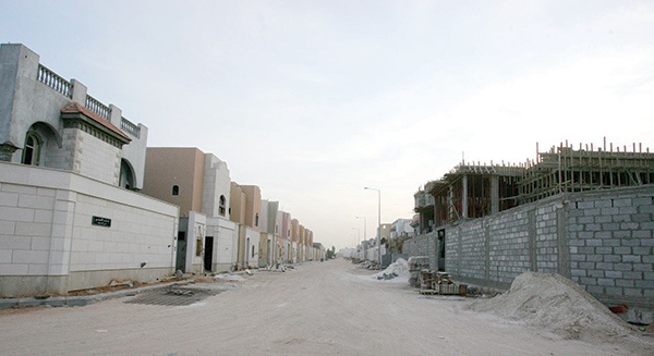 ربط إيصال الكهرباء والخدمات بتطبيق «العزل الحراري» على المباني في 23 مدينة