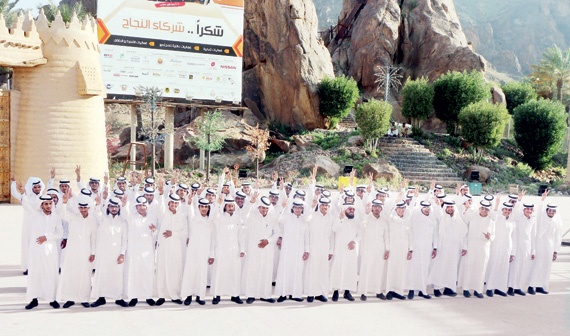 «التصنيع» تستعرض مشاريعها ومتدربيها على هامش رالي حائل