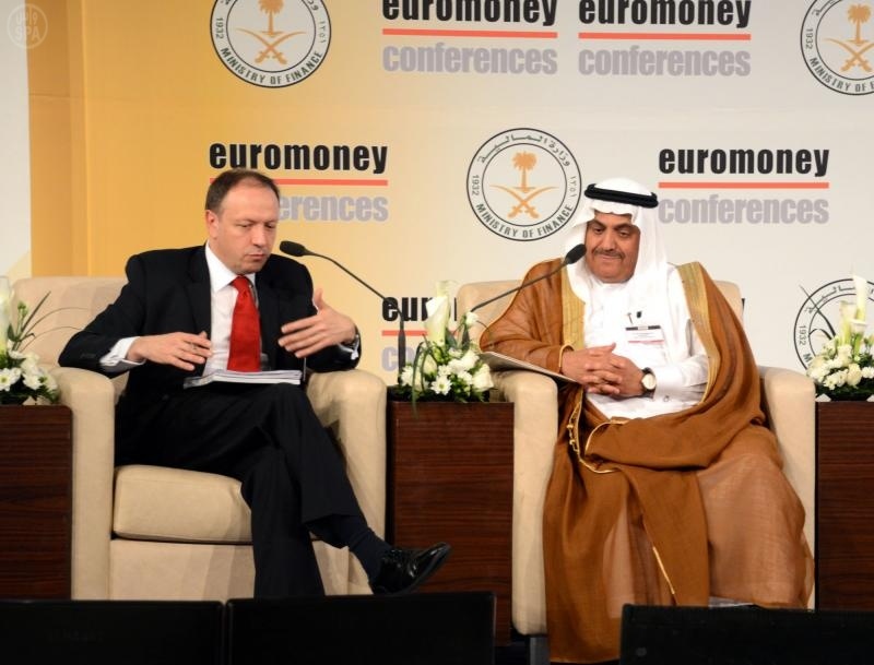 وزير الإسكان : خلال يومين سنبت في بيانات المتقدمين لإعلان المستحقين