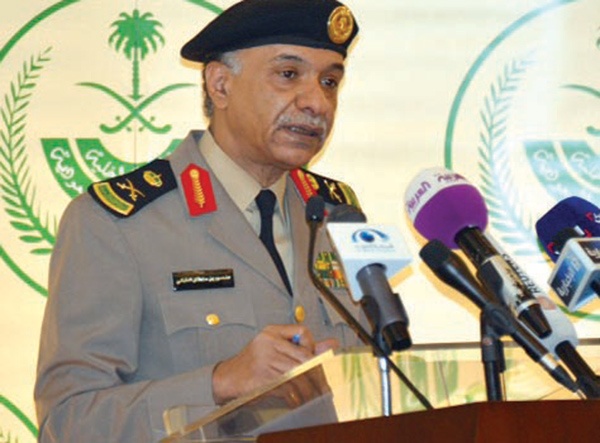 خلية الإرهاب الجديدة تحوِّل الريال إلى الدولار ترقباً للفوضى