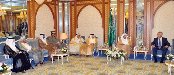 ولي العهد : أمن دولنا وشعوبنا في خطر ويجب علينا مضاعفة الجهود