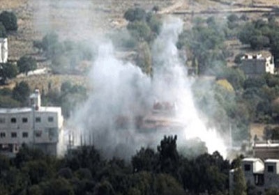 طيران الأسد يشن غارة جوية على قرية عرسال اللبنانية