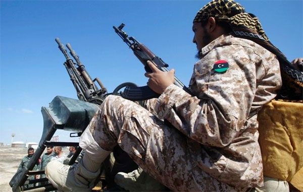 الأمم المتحدة تجلي عشرات من موظفيها الأجانب من ليبيا