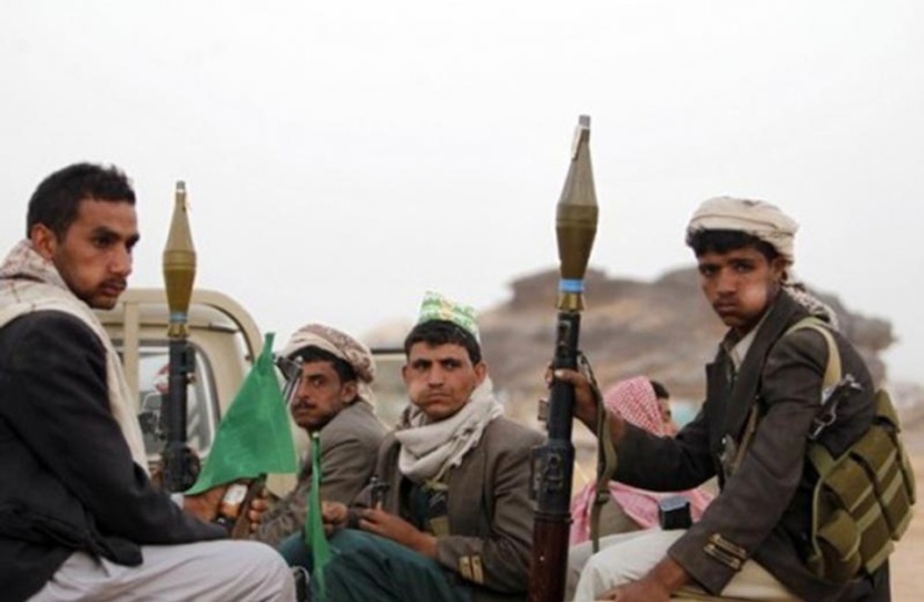 الحوثيون ينسحبون من مدينة عمران اليمنية