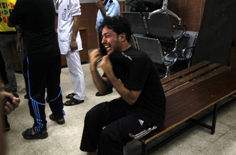 قصة مصورة: الفلسطينيون يواجهون الهمجية الإسرائيلية