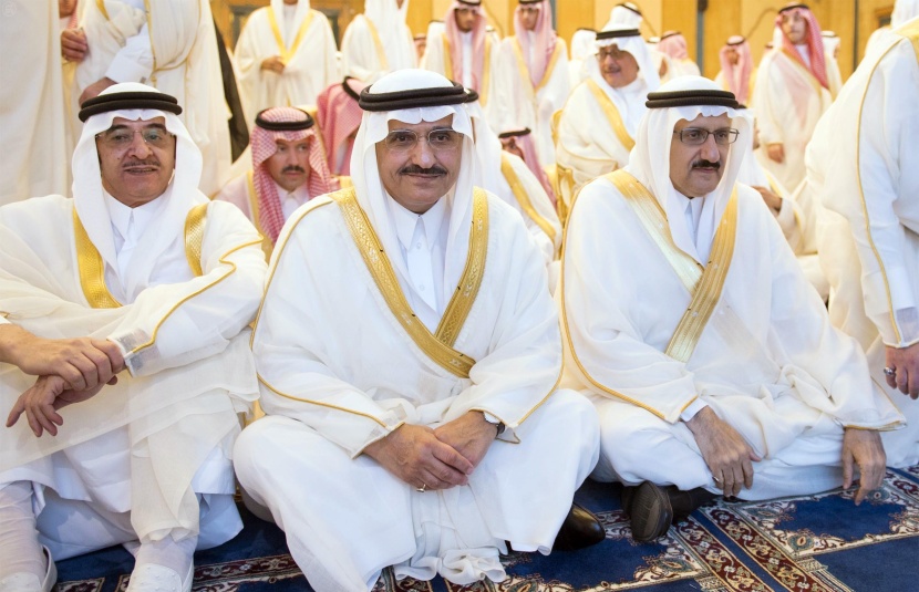 قصة مصورة : صلاة عيد الفطر المبارك في مختلف أنحاء المملكة
