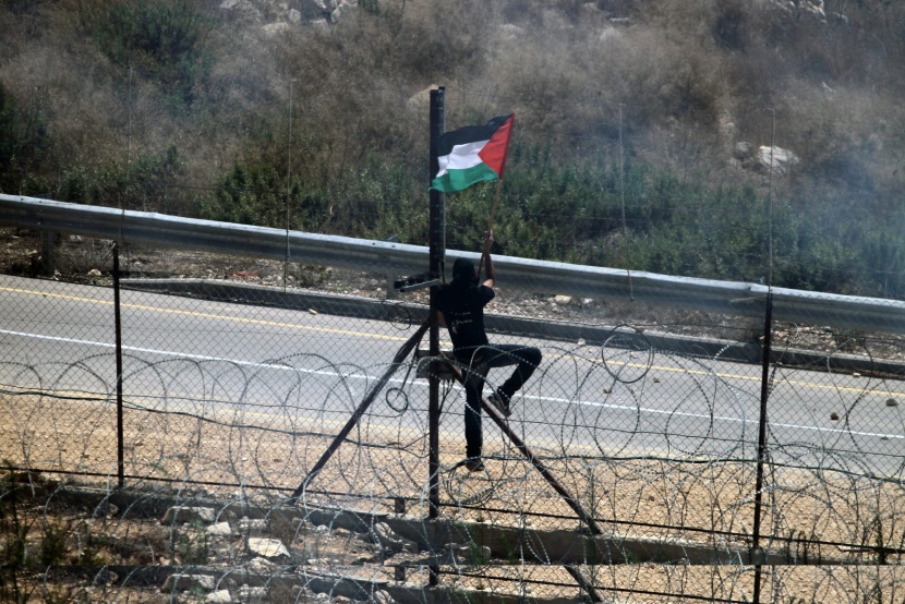 الانسحاب وفك الحصار والأسرى.. شروط الفصائل الفلسطينية لوقف إطلاق النار