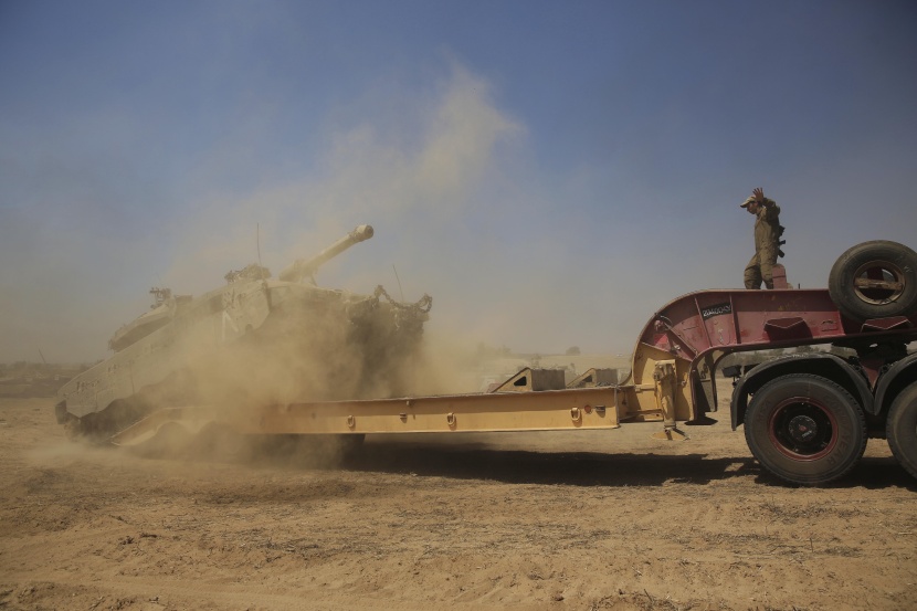 مقتل 9 بينهم 5 رجال شرطة في هجومين في مصر