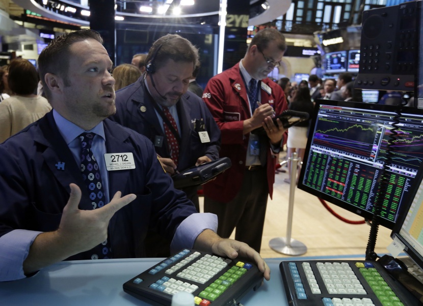 الأسهم الأمريكية تتراجع بفعل التوترات مع روسيا