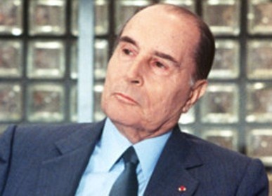 سياسي سويدي يدعي أنه نجل فرنسوا ميتران