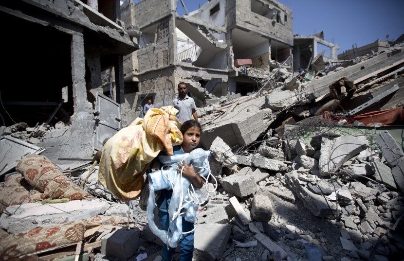 وفاة رضيعة فلسطينية بجروح أصيبت بها قبل أيام في غارة إسرائيلية على غزة