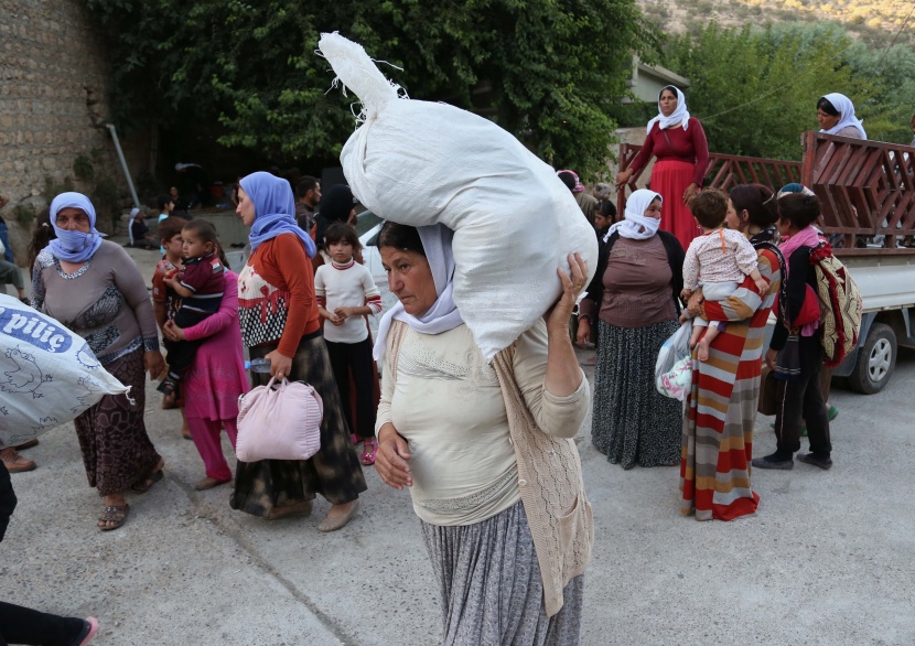 قصة مصورة : نازحون عراقيون أبعدتهم الإضطرابات