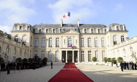 فرنسا ستنقل أسلحة إلى أكراد العراق لمواجهة "داعش"