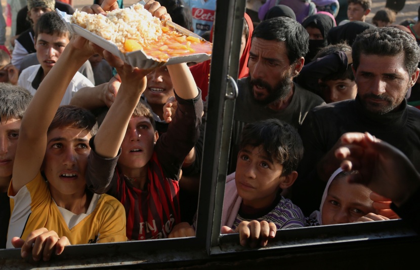 هيئة الإغاثة الإسلامية البريطانية تكثف مساعداتها للنازحين العراقيين