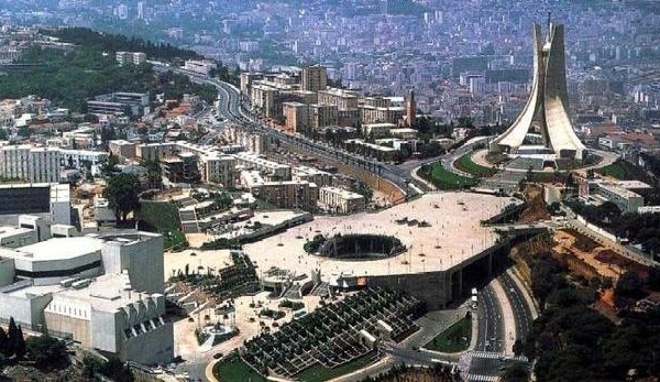 زلزال بقوة ثلاث درجات يضرب شمال الجزائر