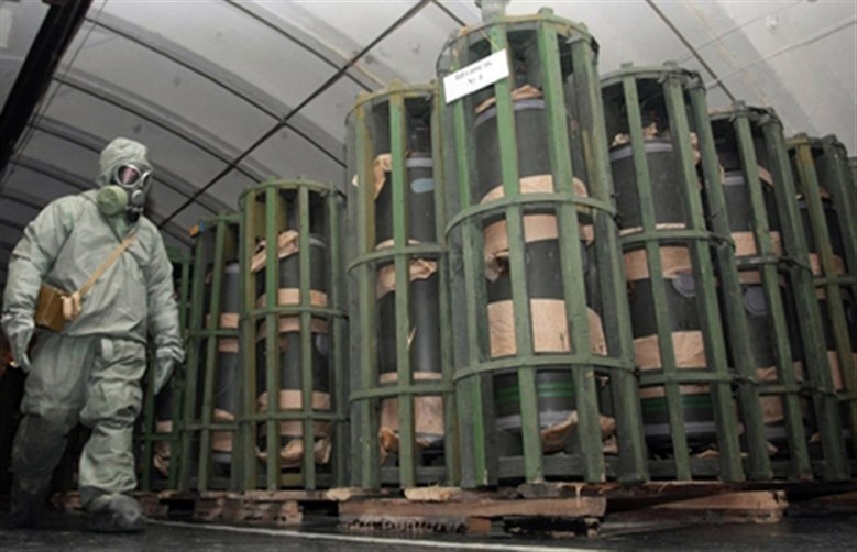 البنتاغون يؤكد إتلاف الأسلحة الكيميائية السورية في البحر