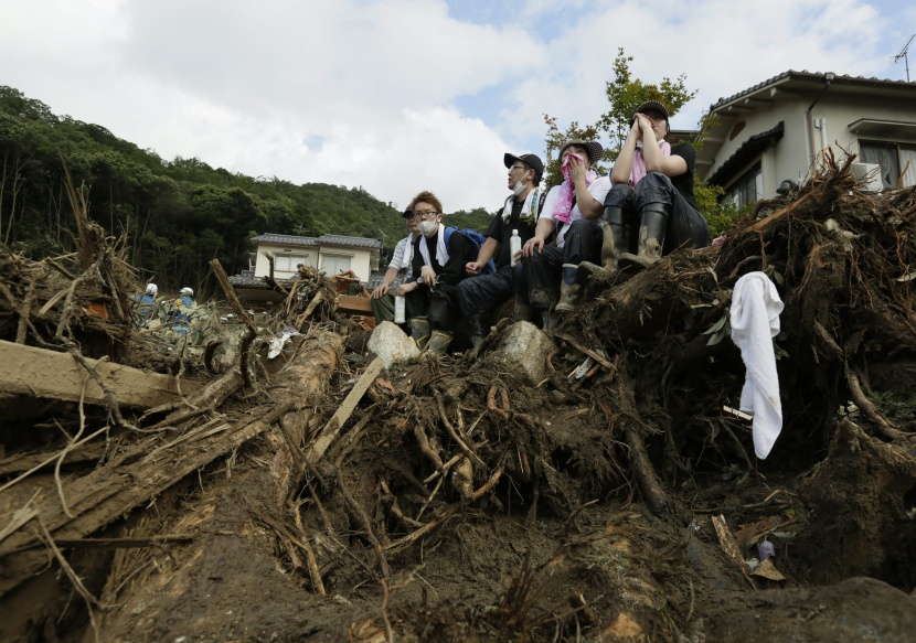 مخاوف من ارتفاع عدد المفقودين جراء الانهيارات الأرضية في اليابان
