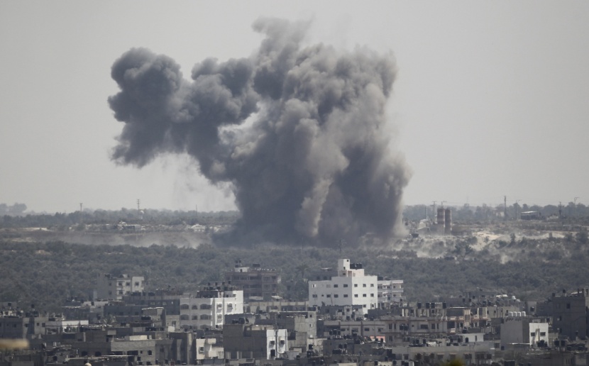 تزايد الإحباط بين فلسطينيين يبحثون عن مأوى في مدارس بغزة تديرها الأمم المتحدة