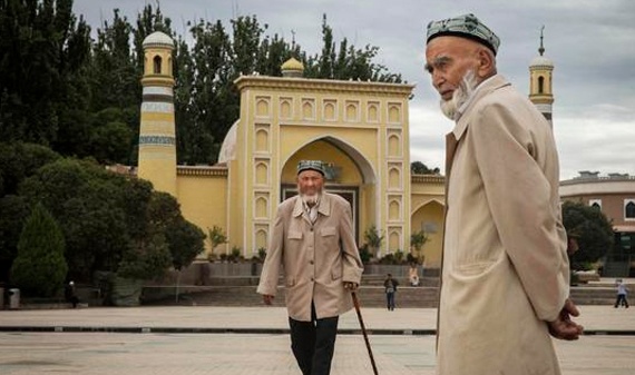 الإعلام الصيني : شابا متطرفا دبر قتل الإمام المسلم في شينجيانغ