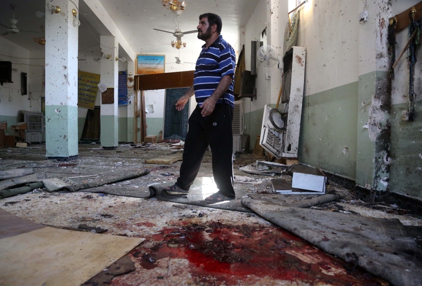 العبادي متفائل بشأن حكومة جديدة في العراق وهجوم إنتحاري يقتل تسعة