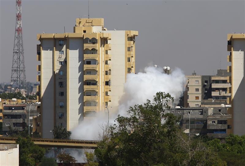 مسؤولون أمريكيون : مصر والإمارات شنتا غارات جوية على طرابلس