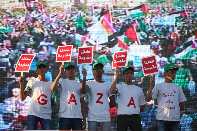 حماس تنظم مهرجان "البيعة و الإنتصار" في الضفة الغربية