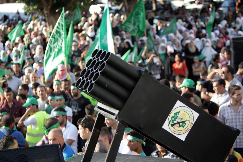 حماس تنظم مهرجان "البيعة و الإنتصار" في الضفة الغربية