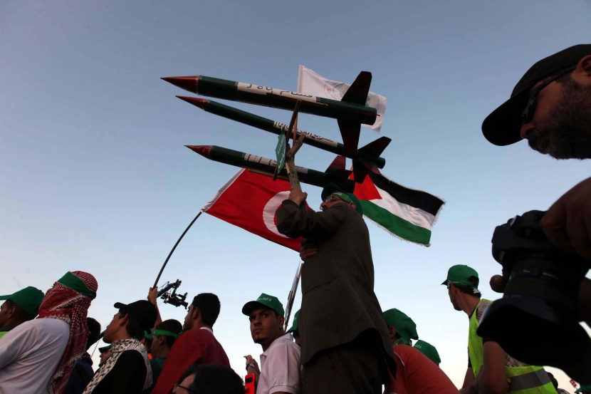 حماس تنظم مهرجان "البيعة و الإنتصار" في الضفة الغربية