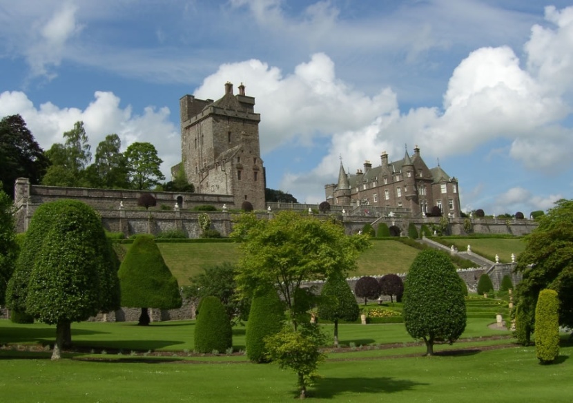 المؤيدون لاستقلال اسكتلندا يتراجعون أمام أنصار الوحدة قبل أسبوع على الاستفتاء