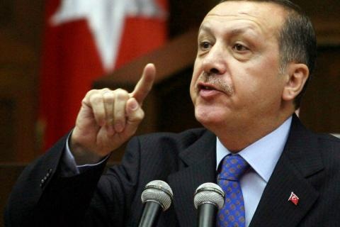 أردوغان يوافق على قانون يشدد الرقابة على الانترنت