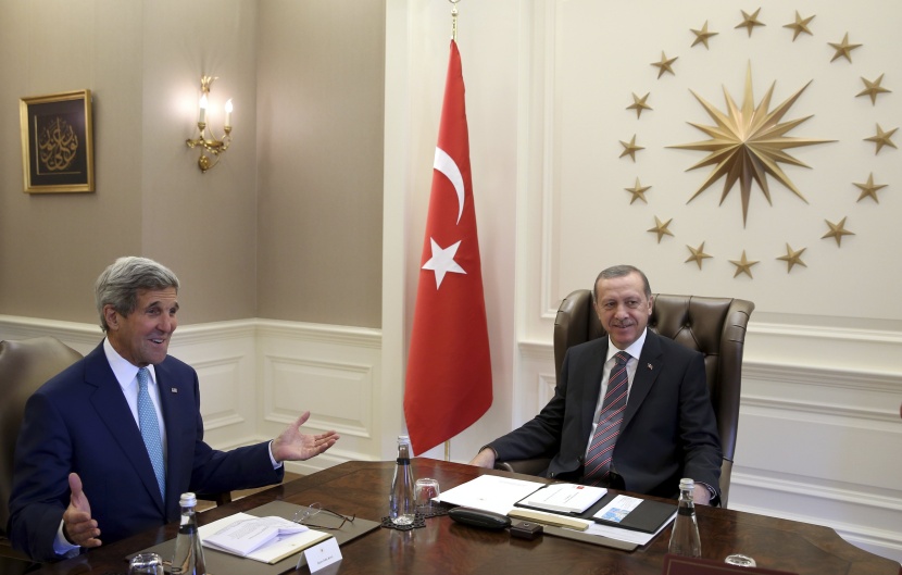 كيري واثق أن بإمكان أمريكا تشكيل تحالف عريض ضد "داعش"