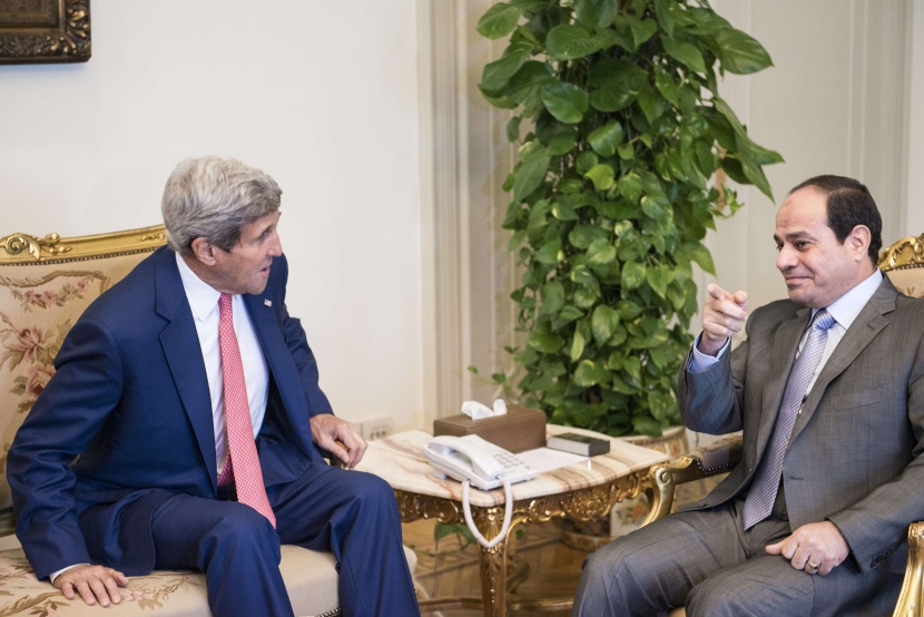 كيري : مصر تلعب دورا مهما في مكافحة فكر "داعش"