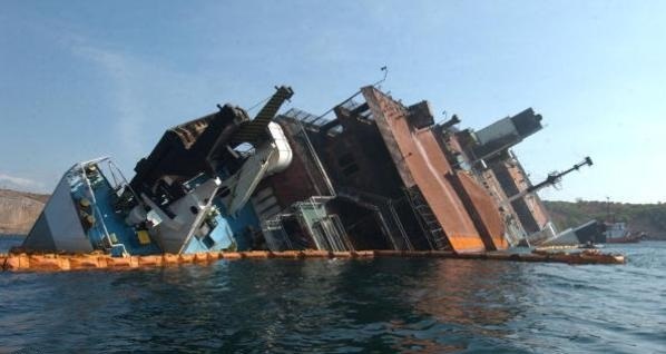 غرق عبارة في الفيليبين و70 شخصا في عداد المفقودين