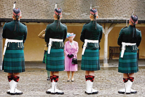 أسكتلندا .. «شعبوية»
الاستقلال تتحدى «براجماتية»
السياسة و«ضرورات» الاقتصاد