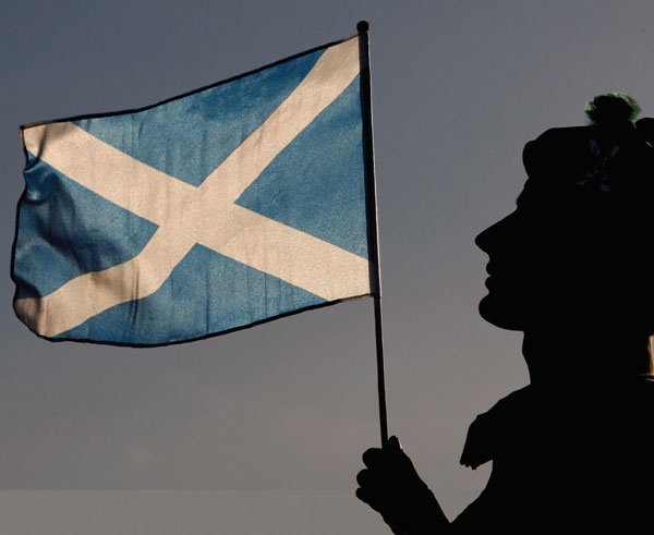 أسكتلندا .. «شعبوية»
الاستقلال تتحدى «براجماتية»
السياسة و«ضرورات» الاقتصاد