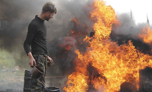 اقتصاد «داعش» .. على تركيا إغلاق مسارات تهريب النفط