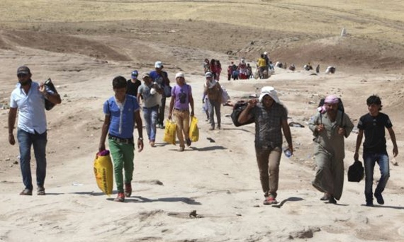 70 ألف كردي سوري فروا إلى تركيا خلال 24 ساعة