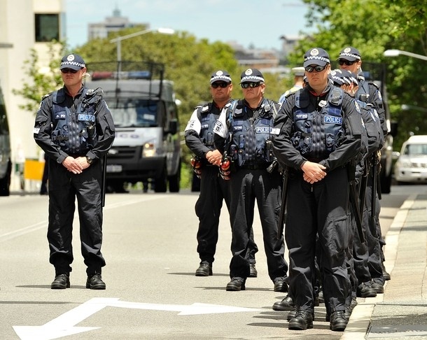 الشرطة الاسترالية تقتل "إرهابيا مفترضا"