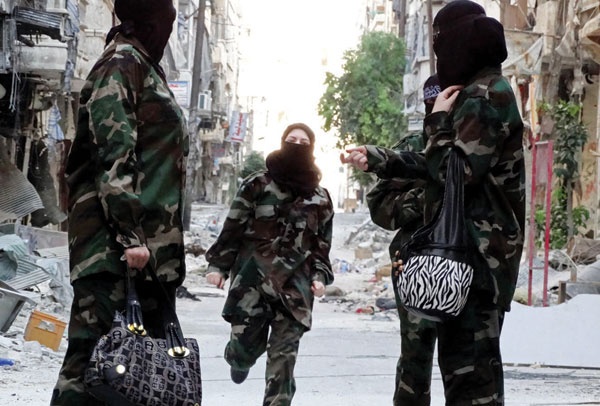 «جهاديات» التنظيم .. حقيقة أم دعاية؟