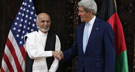 أفغانستان توقع اتفاقيتين أمنيتين مع الولايات المتحدة وحلف الناتو