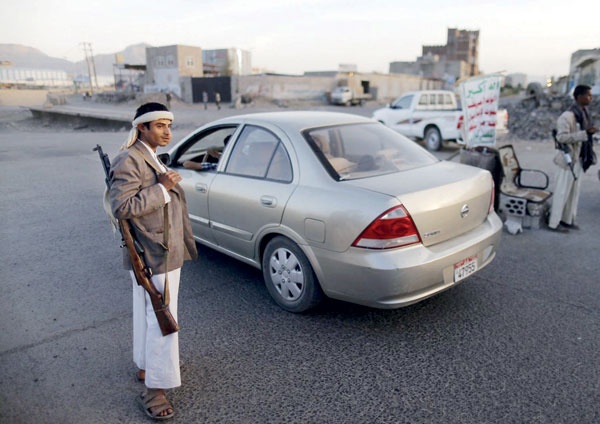 عيد اليمن .. و«قبضة» الأفاعي