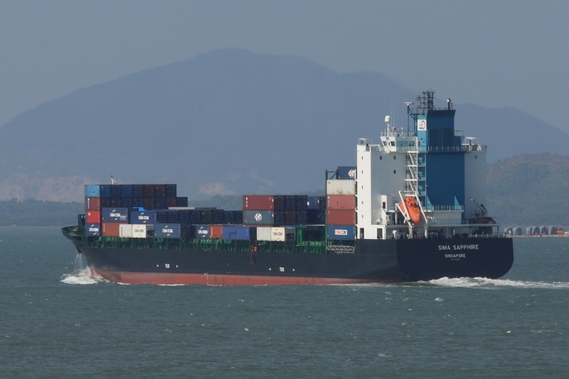 فقدان سفينة شحن فيتنامية على متنها 18 شخصًا