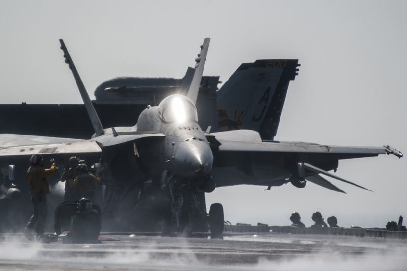 فرنسا تؤيد فكرة إقامة منطقة عازلة بين سوريا وتركيا