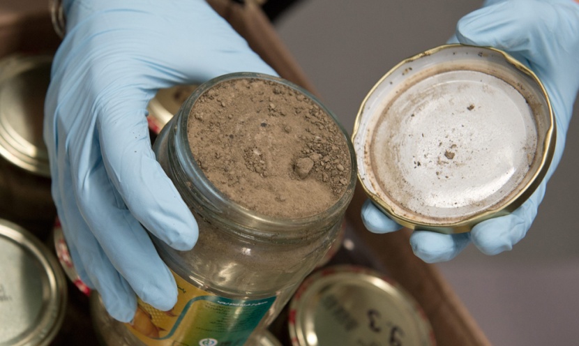 قصة مصورة: شرطة ألمانيا تضبط 330 كجم من الهيروين في حمولة خيار مخلل وثوم