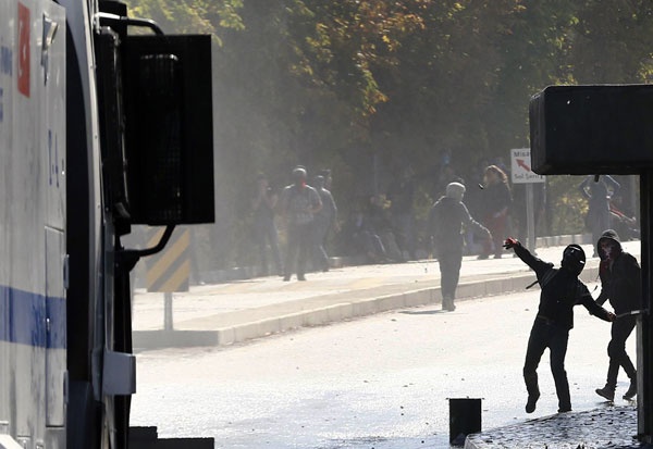 أردوغان: أعمال الشغب محاولة "لنسف" عملية السلام مع الأكراد