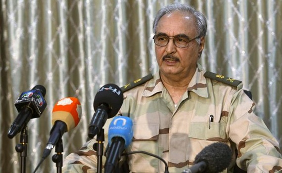 حفتر : جاهزون لتحرير بنغازي من "الإرهابيين"