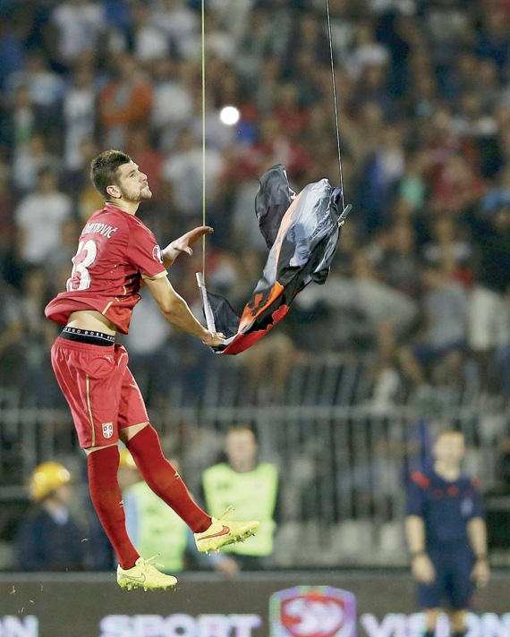 تداعيات أحداث مباراة صربيا و ألبانيا .. تأجيل زيارة منتظر منذ 68 عام لرئيس الحكومة الألبانية