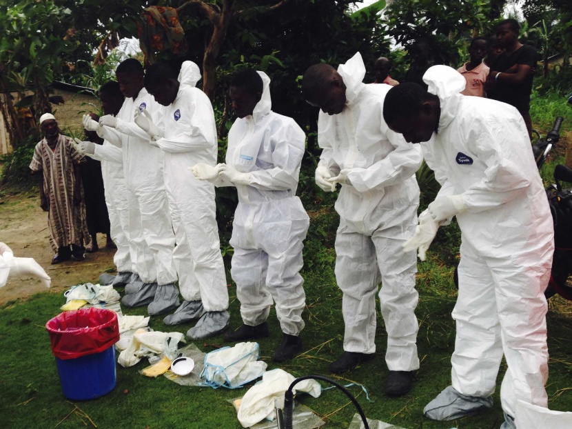 الأمم المتحدة تحذر من نقص غذائي في الدول الأفريقية المتضررة من فيروس إيبولا