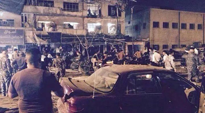 مقتل 7 وإصابة 27 آخرين في انفجار سيارة مفخخة بشارع تجاري وسط بغداد